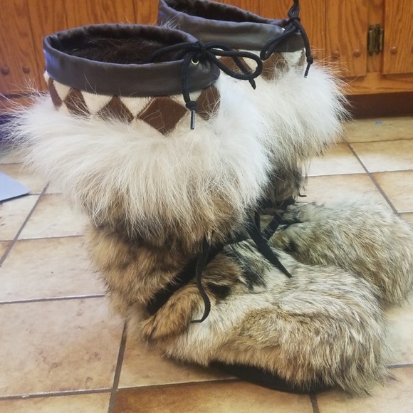 custom fur boots